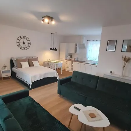 Apartament Szmaragdowy *
