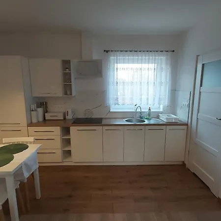 Apartament Szmaragdowy * Dabki